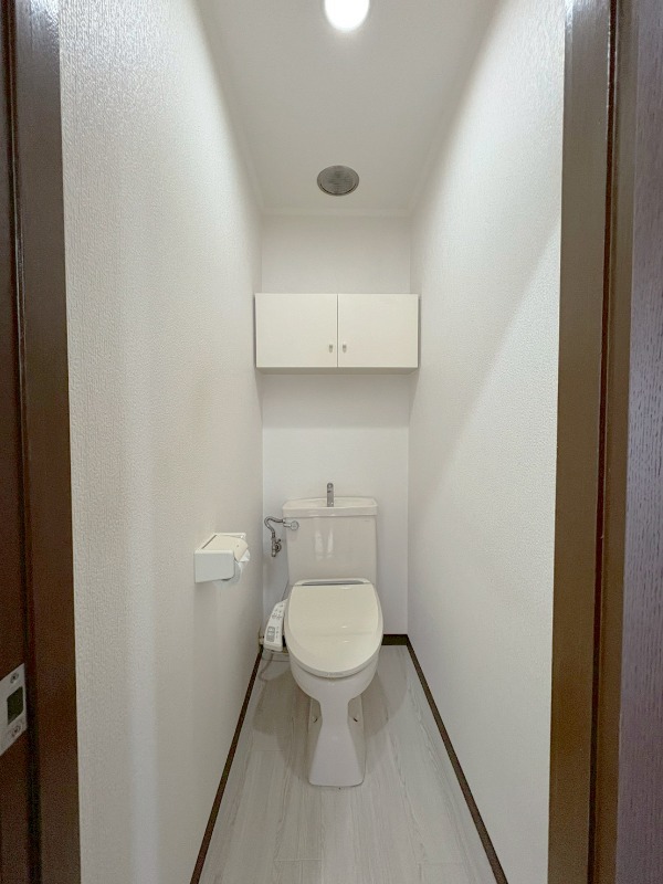 アパートメントカヤ田園調布3階 トイレ