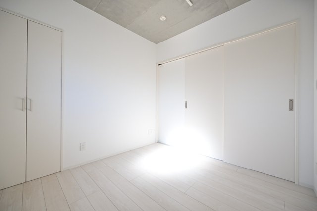 ＲＯＸＩＳ日暮里6階 （洋室1）