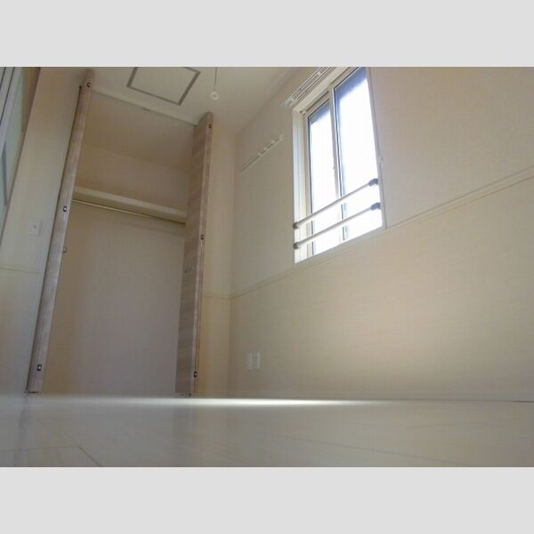 アンリジエール302号室 洋室4.19帖