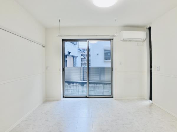 フォルス２１ リビング