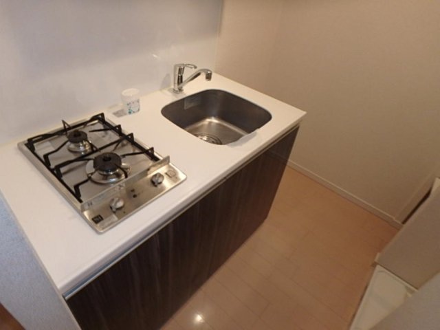 スパシエトラッド川口 システムキッチン（2口ガスコンロ）