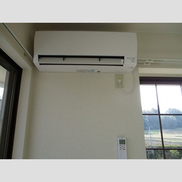 コーポフロンティアⅠC号室 エアコン2台設置