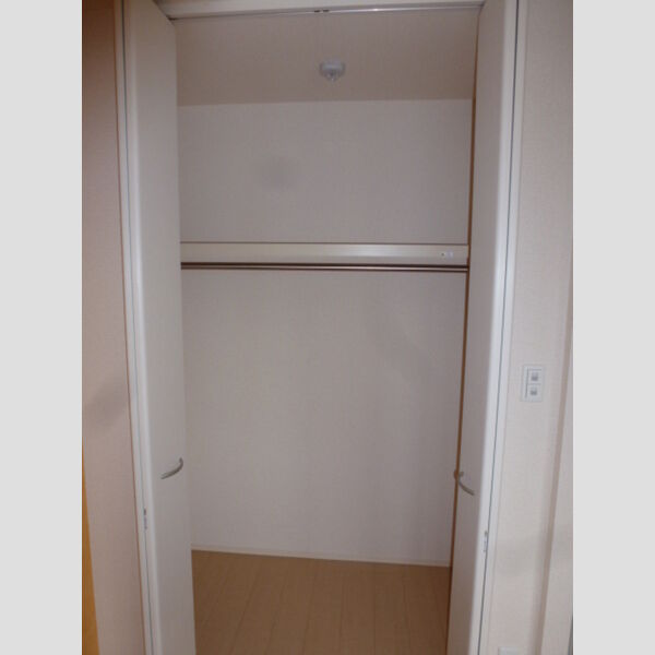 ロハス末広 クローゼット