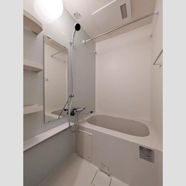 S-RESIDENCE横濱吉野町burgeon502号室 お風呂