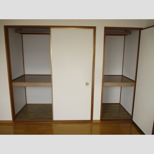 パークアベニュー　A202号室 収納