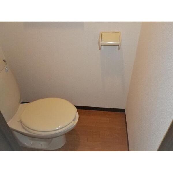 サンプレイス301号室 トイレ