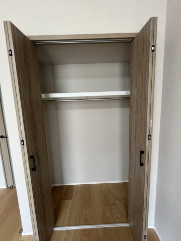 アルティザ氷川台0203号室 収納