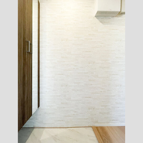 Dアセット栄町 玄関