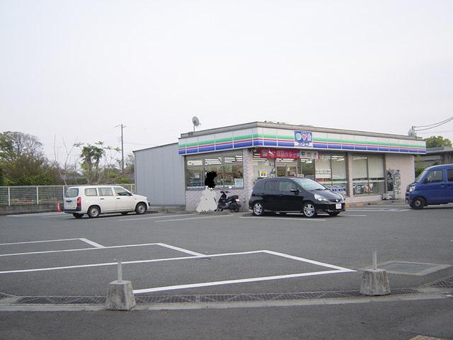 ブルーマリン茅ヶ崎 コンビニまで400ｍ