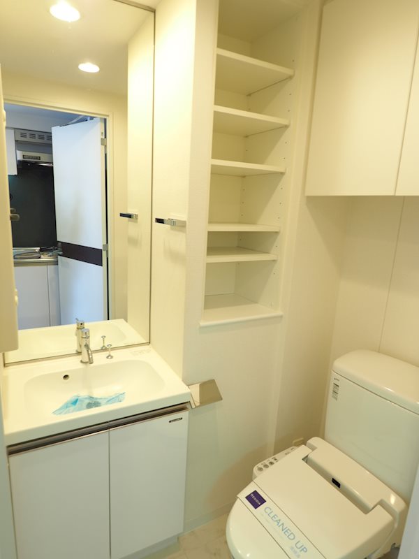 レジディア笹塚Ⅱ7階 トイレ