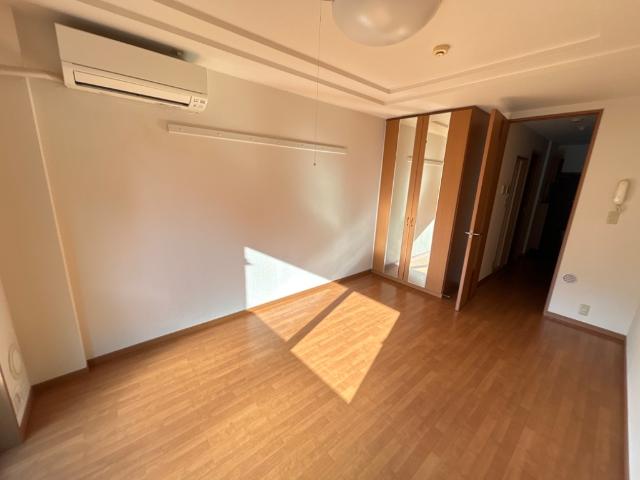 スプリングウィンド 室内