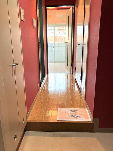 グラチアトルリ4階 共有部からの室内　※同タイプ別部屋2025.4撮影