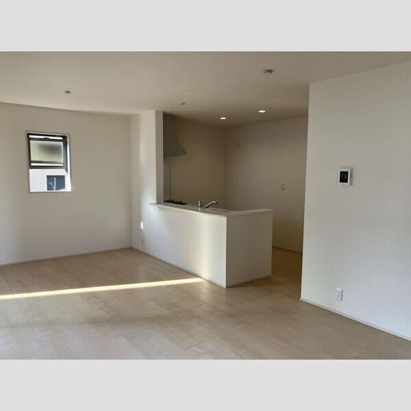 マイホームネクスト所沢中富　2号棟 リビング