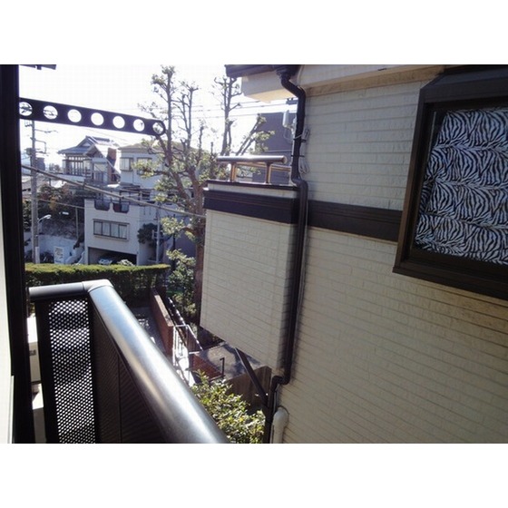 ＬＥＮＩＨＥＩＭ0201号室 洗濯竿置き場
