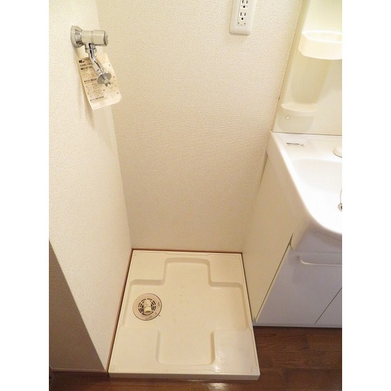 サン・ルミエール0303号室 室内洗濯機置き場