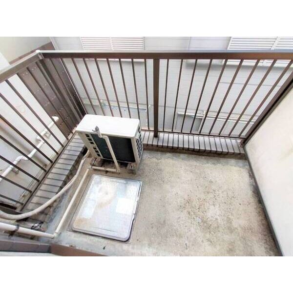 アヴァンス0202号室 バルコニー