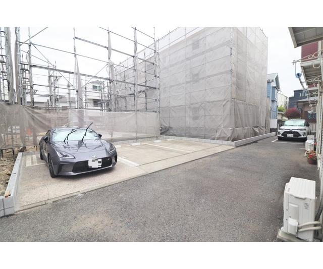 ベイハイツI 駐車場