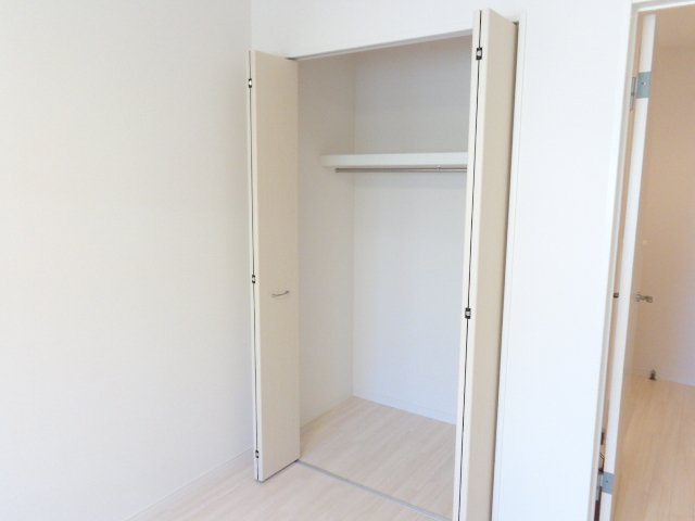 ジュエルウィード クローゼット