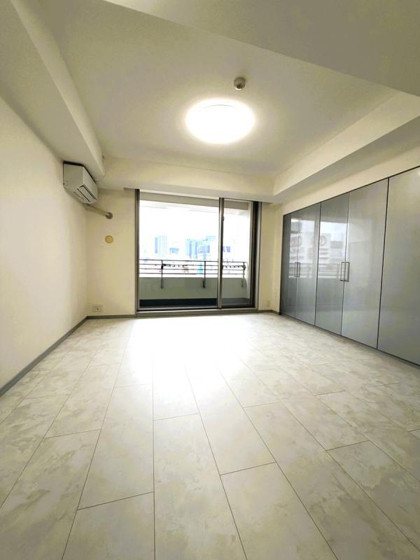 ザ・タワー・グランディア 居室、リビング