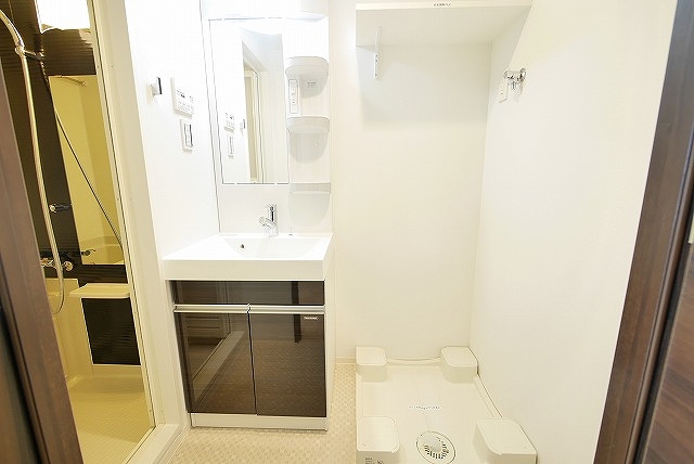 ジェノヴィア川崎駅グリーンヴェール 内観