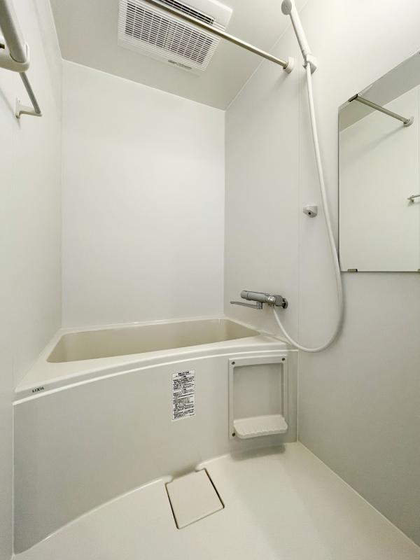 LUNA COURT AKABANEDAI2階 収納