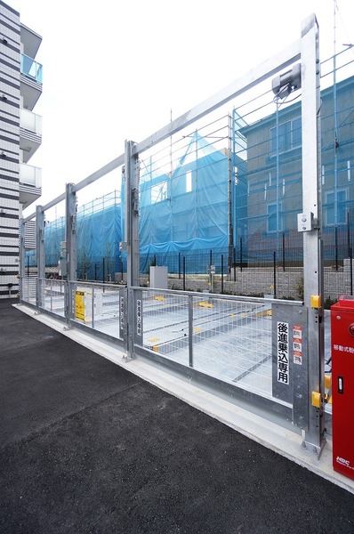 ラフィスタ宮崎台107号室 駐車場