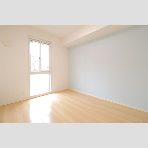 ロイジェントパークス レイクタウン Ⅲ　O 洋室