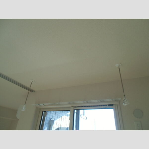 リシェス　Ⅱ103号室 室内物干し