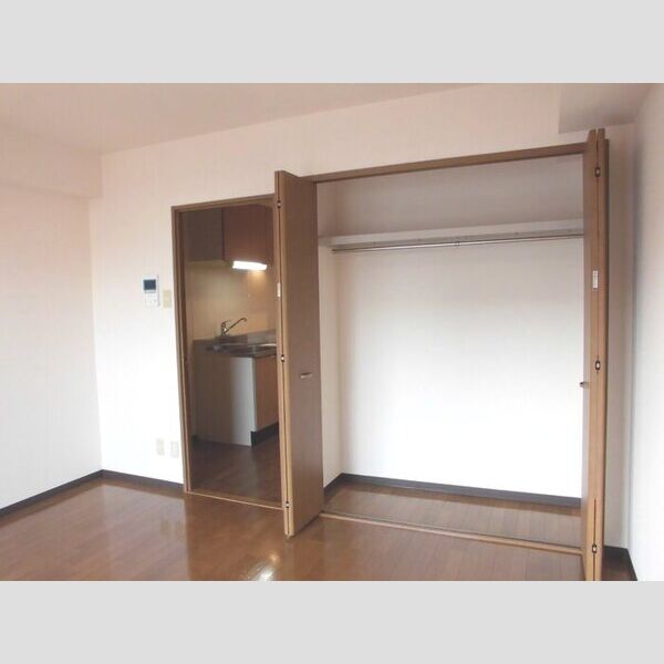 リビングタウン厚木 クローゼット
