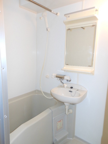 ガラ・グランディ日本橋9階 バス