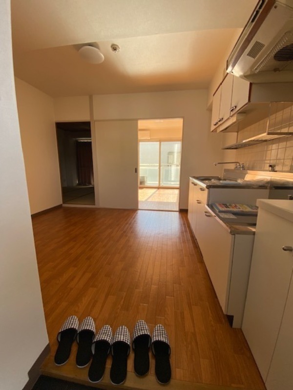 パーク・サイド関3階 リビング