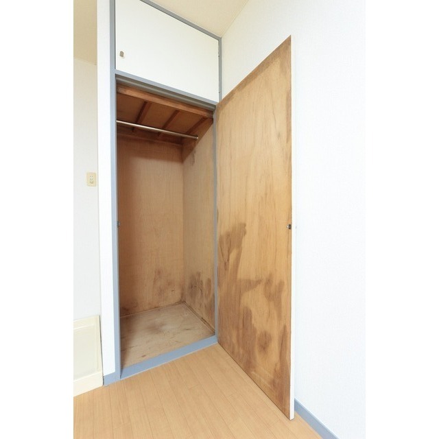 ＣＡＳＡスギザキ203号室 内観