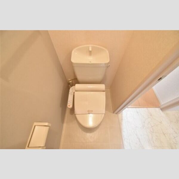 グランソーレⅠ103号室 トイレ