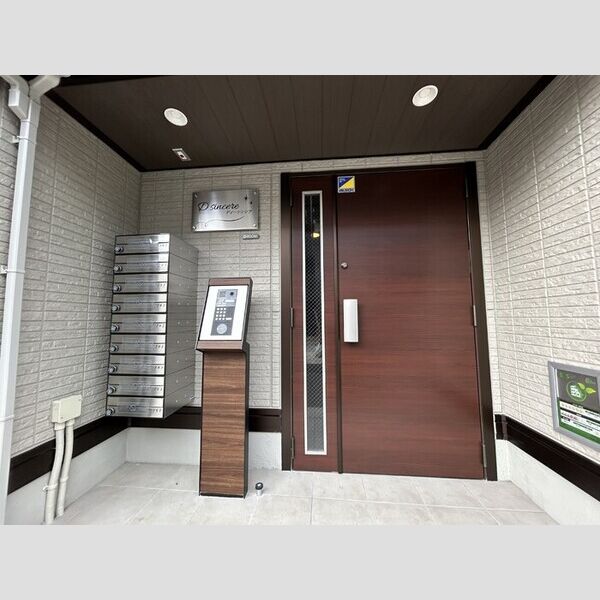 ディーシンシア エントランス