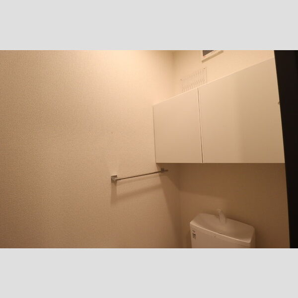 ボア・フォレット トイレ　棚