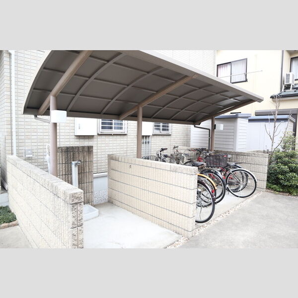 ツインコート　ローズコート 駐輪場
