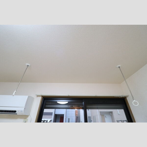 サンボナール弁天102号室 室内物干し