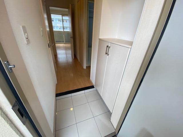 メープルコート 玄関