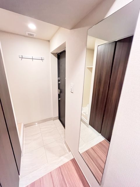 ドゥーエ板橋区役所前4階 玄関