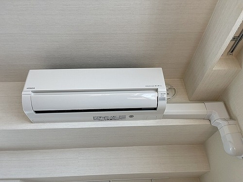 ブランズ調布サザンプレミアム エアコン　リビング・ダイニング