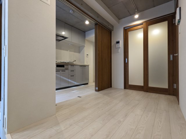 0104号室