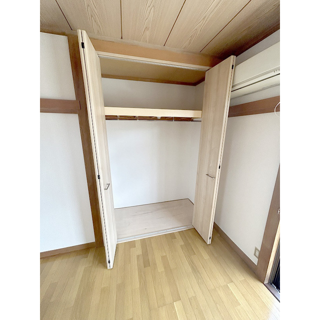 TKハイツ クローゼットに変更