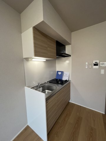 アルティザ氷川台0201号室 キッチン