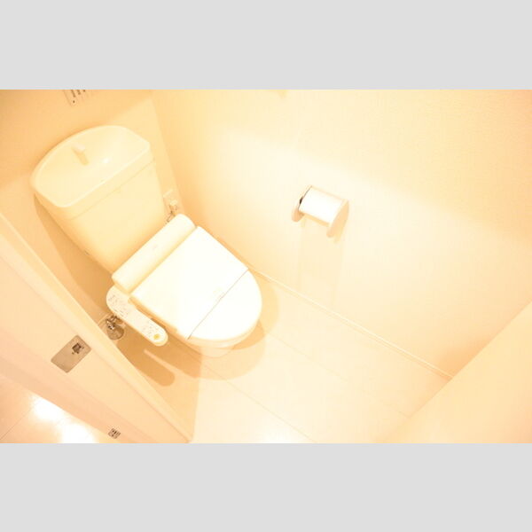 サンハイツ 温水洗浄暖房便座