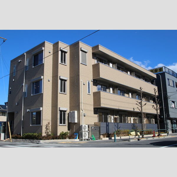 TIARAの外観画像