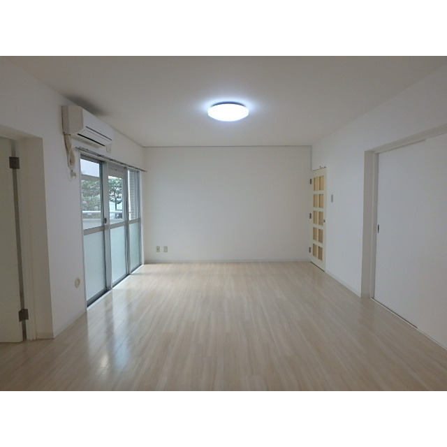 エクセル桜新町 内観