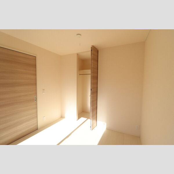 Dog wood クローゼット