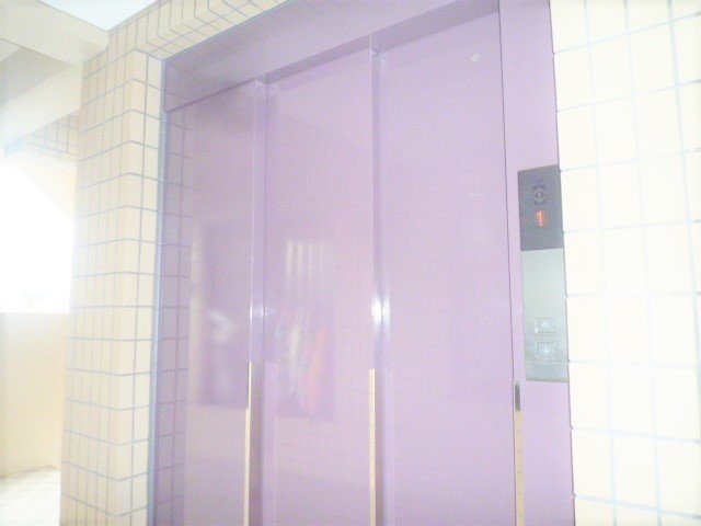アイリス6階 エレベーター