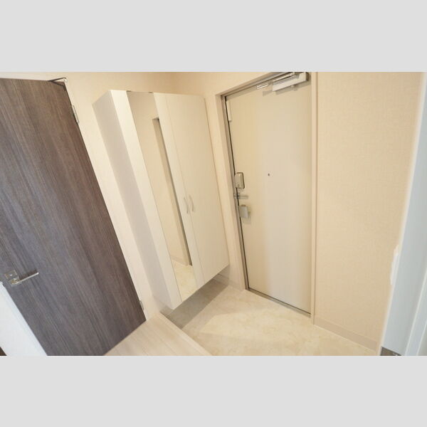 La Crece K102号室 玄関