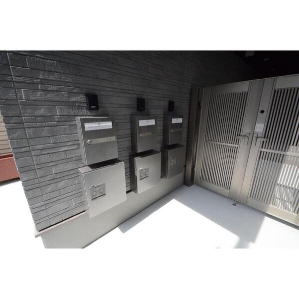 ParuMoC号室 エントランス